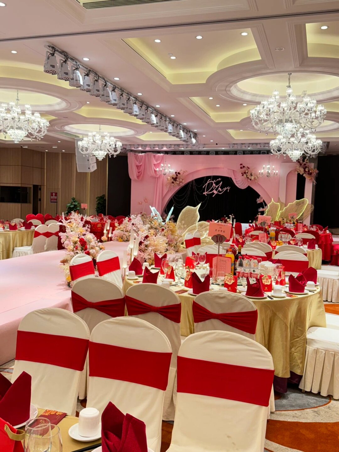 參加完閨蜜婚禮，我也要選這里！——記一場心動(dòng)婚慶禮儀服務(wù)